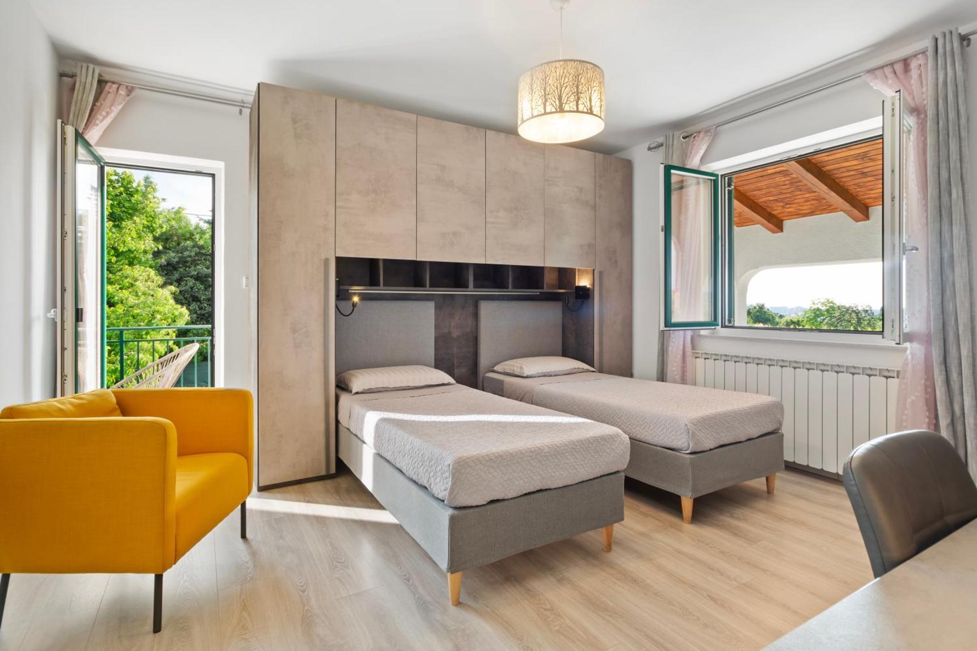Nat Apartments Koper Bagian luar foto